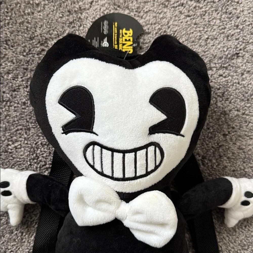 Bendy And The Ink Machine Plush Backpack Black/White - Picture 2 of 13